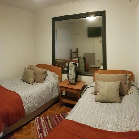 Hostal Centro Montt Темуко Экстерьер фото