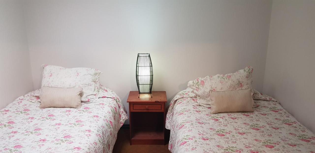 Hostal Centro Montt Темуко Экстерьер фото